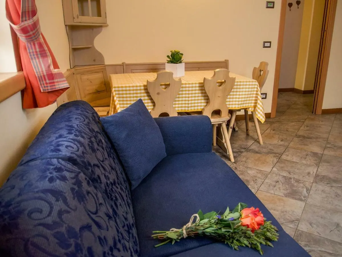 בורמיו Residence Pedranzini 2*,